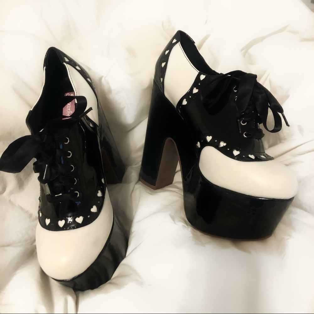 ON HOLD🖤Rare Sugarthrillz O’Donna Platforms